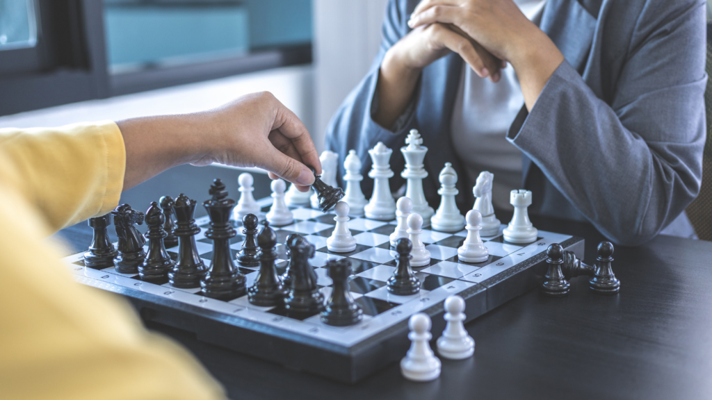 School of Chess Excellence: Strategic Play Mark Dvoretsky